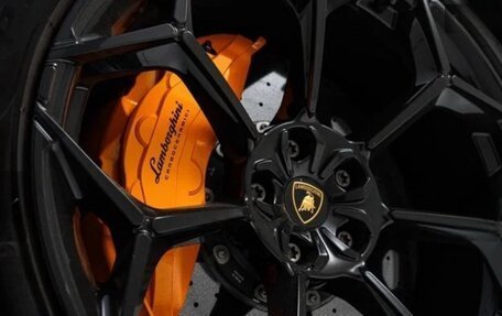 Lamborghini Urus I, 2023 год, 33 000 000 рублей, 7 фотография