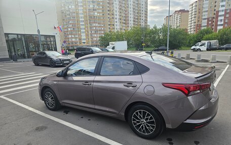 Hyundai Solaris II рестайлинг, 2020 год, 1 800 000 рублей, 3 фотография