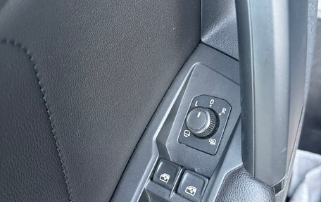 Volkswagen Tiguan II, 2019 год, 2 900 000 рублей, 12 фотография