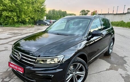 Volkswagen Tiguan II, 2019 год, 2 900 000 рублей, 2 фотография