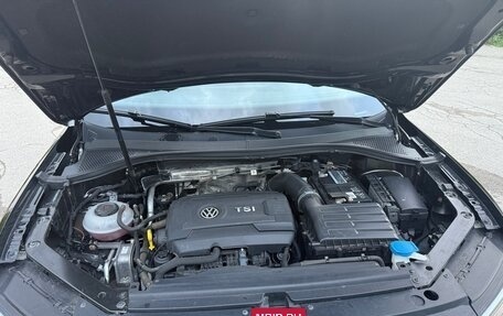 Volkswagen Tiguan II, 2019 год, 2 900 000 рублей, 27 фотография