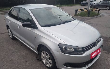 Volkswagen Polo VI (EU Market), 2013 год, 745 000 рублей, 2 фотография
