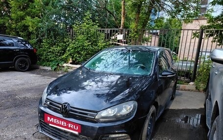 Volkswagen Golf VI, 2011 год, 550 000 рублей, 2 фотография