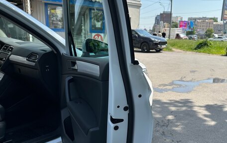 Volkswagen Tiguan II, 2021 год, 2 650 000 рублей, 28 фотография