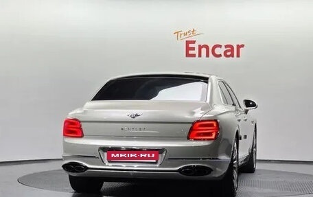 Bentley Flying Spur, 2022 год, 17 750 000 рублей, 4 фотография