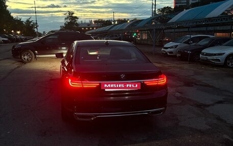 BMW 7 серия, 2015 год, 2 950 000 рублей, 3 фотография