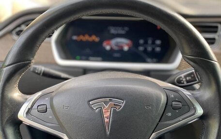 Tesla Model S I, 2012 год, 1 950 000 рублей, 11 фотография