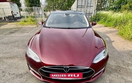 Tesla Model S I, 2012 год, 1 950 000 рублей, 8 фотография