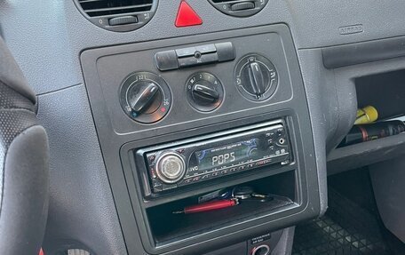 Volkswagen Caddy III рестайлинг, 2007 год, 610 000 рублей, 6 фотография