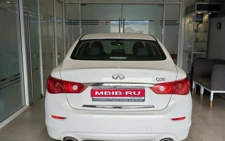 Infiniti Q50 I рестайлинг, 2014 год, 2 070 000 рублей, 3 фотография