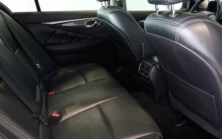 Infiniti Q50 I рестайлинг, 2014 год, 2 070 000 рублей, 12 фотография