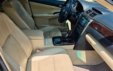 Toyota Camry, 2015 год, 2 200 000 рублей, 12 фотография