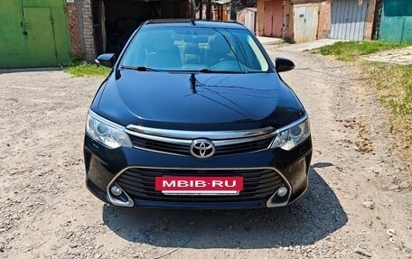 Toyota Camry, 2015 год, 2 200 000 рублей, 4 фотография