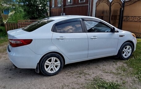KIA Rio III рестайлинг, 2012 год, 850 000 рублей, 4 фотография