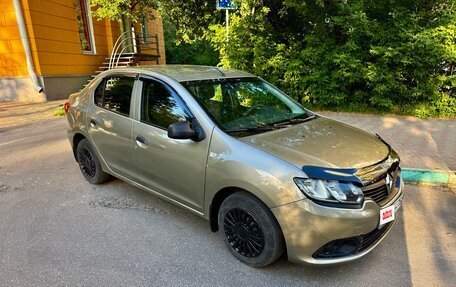 Renault Logan II, 2015 год, 559 900 рублей, 2 фотография