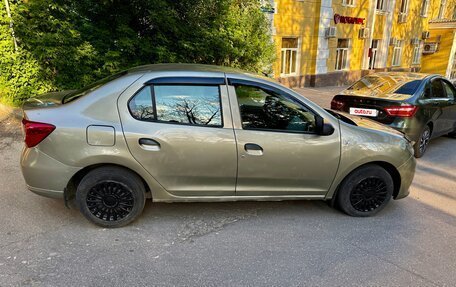 Renault Logan II, 2015 год, 559 900 рублей, 3 фотография