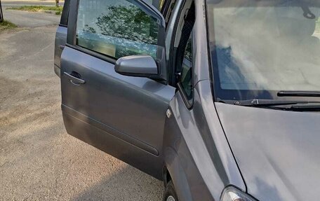 Opel Zafira B, 2007 год, 520 000 рублей, 4 фотография