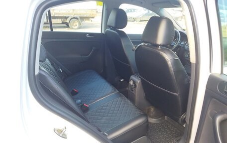 Volkswagen Golf Plus II, 2012 год, 900 000 рублей, 11 фотография
