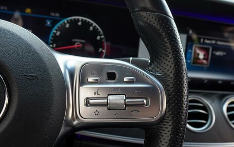 Mercedes-Benz E-Класс, 2020 год, 3 780 000 рублей, 15 фотография