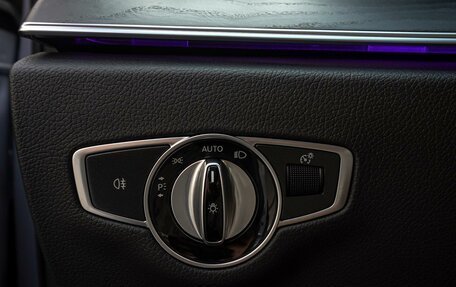 Mercedes-Benz E-Класс, 2020 год, 3 780 000 рублей, 20 фотография