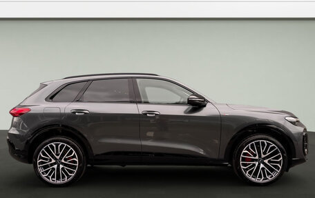 Audi Q5, 2025 год, 11 400 000 рублей, 2 фотография