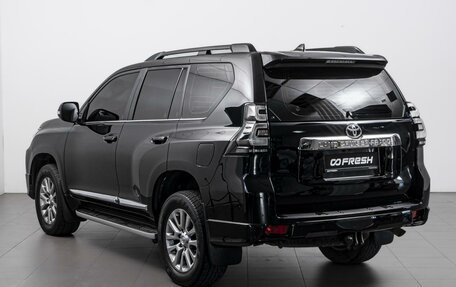 Toyota Land Cruiser Prado 150 рестайлинг 2, 2019 год, 5 499 000 рублей, 2 фотография
