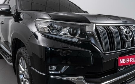 Toyota Land Cruiser Prado 150 рестайлинг 2, 2019 год, 5 499 000 рублей, 6 фотография