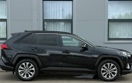 Toyota RAV4, 2020 год, 3 239 000 рублей, 4 фотография