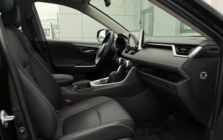 Toyota RAV4, 2020 год, 3 239 000 рублей, 15 фотография