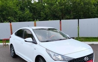 Hyundai Solaris II рестайлинг, 2021 год, 1 500 000 рублей, 1 фотография