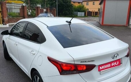 Hyundai Solaris II рестайлинг, 2021 год, 1 500 000 рублей, 2 фотография