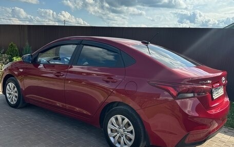 Hyundai Solaris II рестайлинг, 2018 год, 1 320 000 рублей, 2 фотография