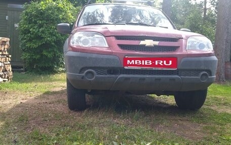 Chevrolet Niva I рестайлинг, 2013 год, 410 000 рублей, 15 фотография