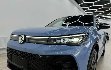 Volkswagen Tiguan, 2024 год, 5 550 000 рублей, 3 фотография
