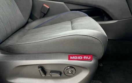Volkswagen Tiguan, 2024 год, 5 550 000 рублей, 26 фотография