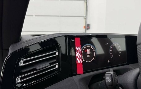 Volkswagen Tiguan, 2024 год, 5 550 000 рублей, 30 фотография