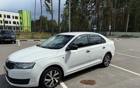 Skoda Rapid I, 2017 год, 1 050 000 рублей, 2 фотография