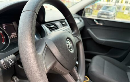 Skoda Rapid I, 2017 год, 1 050 000 рублей, 7 фотография