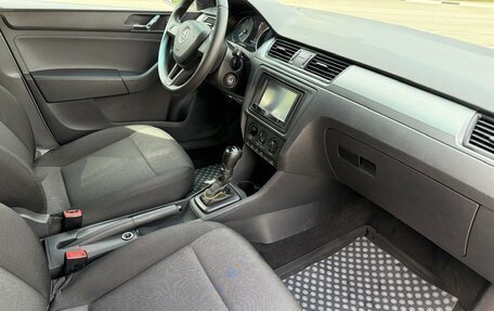 Skoda Rapid I, 2017 год, 1 050 000 рублей, 9 фотография