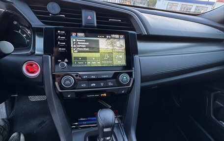 Honda Civic IX, 2018 год, 1 750 000 рублей, 12 фотография