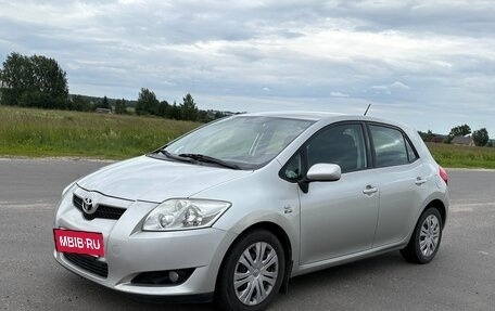 Toyota Auris II, 2009 год, 725 000 рублей, 3 фотография