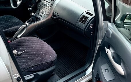 Toyota Auris II, 2009 год, 725 000 рублей, 8 фотография