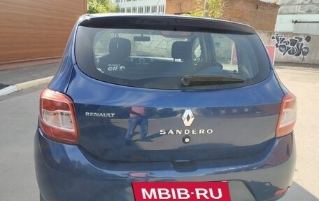 Renault Sandero II рестайлинг, 2015 год, 670 000 рублей, 5 фотография