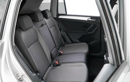 Volkswagen Tiguan II, 2020 год, 2 650 000 рублей, 7 фотография