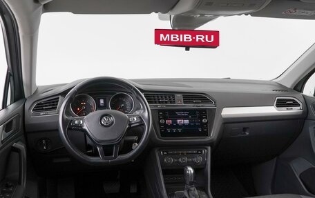 Volkswagen Tiguan II, 2020 год, 2 650 000 рублей, 6 фотография