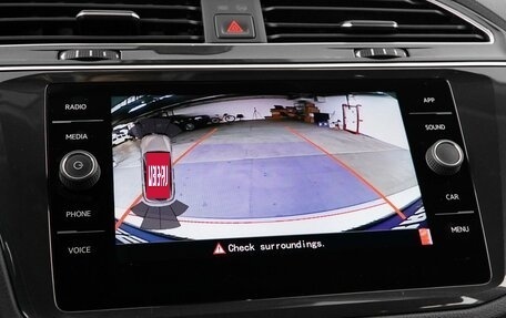 Volkswagen Tiguan II, 2020 год, 2 650 000 рублей, 22 фотография