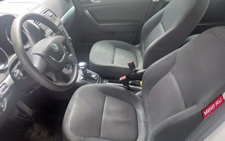 Skoda Yeti I рестайлинг, 2011 год, 600 000 рублей, 24 фотография