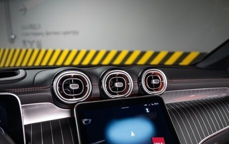 Mercedes-Benz GLC, 2025 год, 9 950 000 рублей, 12 фотография