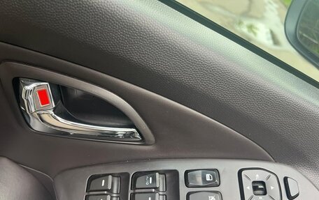 Hyundai ix35 I рестайлинг, 2010 год, 1 100 000 рублей, 6 фотография