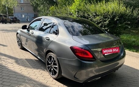 Mercedes-Benz C-Класс, 2019 год, 3 650 000 рублей, 4 фотография